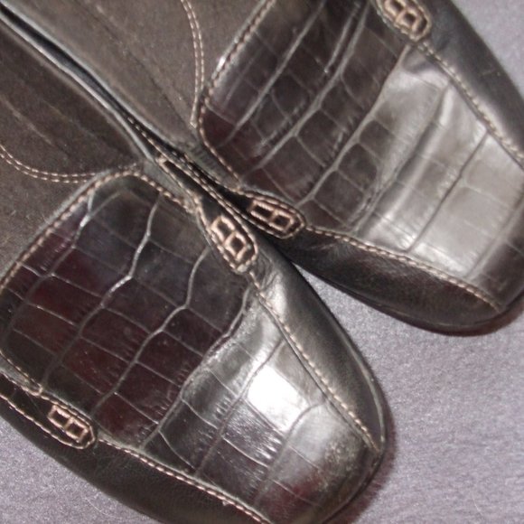 CLARKS BENDABLES REPTILE-STAMPED LOAFERS - Picture 2 of 7